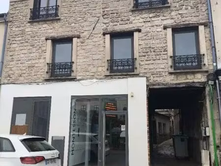 location commerce montesson 78360 230m²