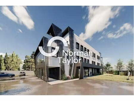 vente bureaux 113 m²