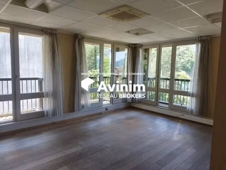 vente bureaux 88 m²