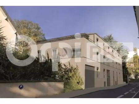 vente bureaux 77 m²