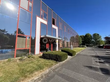 vente bureaux 106 m² à 499 m²