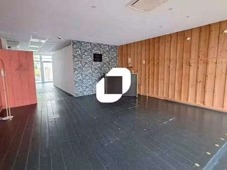 location commerce bordeaux 33200 74m²