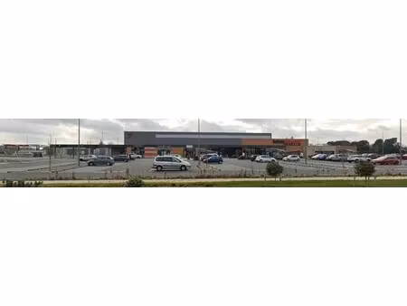 location commerce veretz 37270 250m² à 500m²