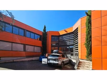 vente bureaux 97 m² à 218 m²