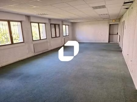vente bureaux 334 m²