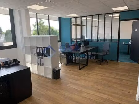 vente bureaux 163 m²