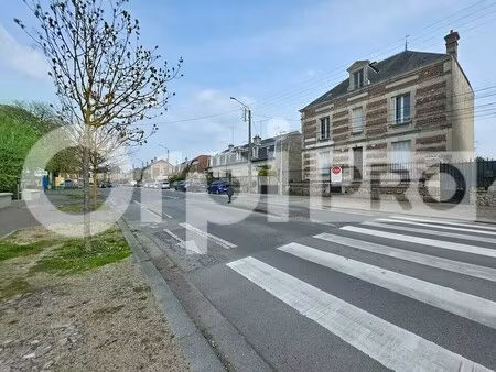 vente bureaux 331 m²