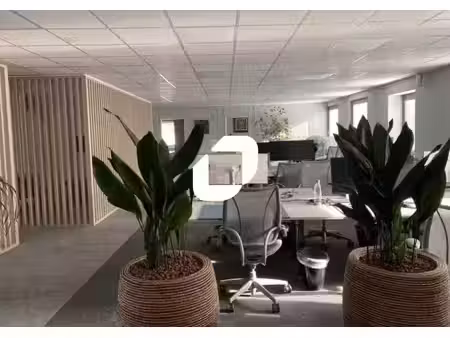 vente bureaux 137m² à 304m²