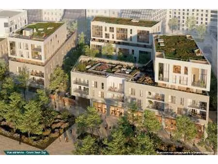 location commerce 239 m²