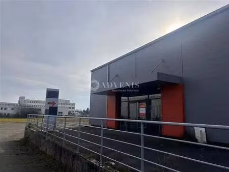 location commerce le mans 72100 433m²