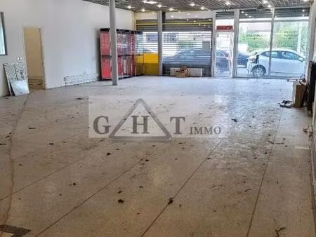 location commerce morsang sur orge 91390 380m²