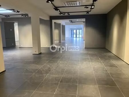 location commerce quetigny 21800 341m²