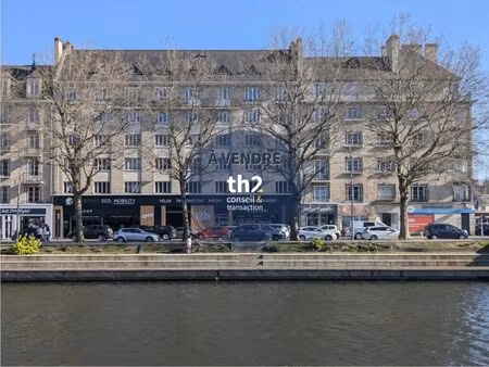 vente bureaux 150 m² à 300 m²