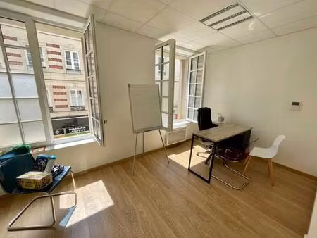 vente bureaux 72 m²