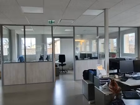 vente bureaux 447 m²
