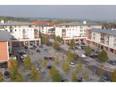 location commerce beauvais 60000 78m²