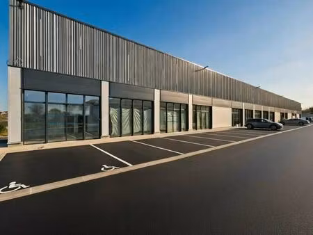 location commerce 336 m²