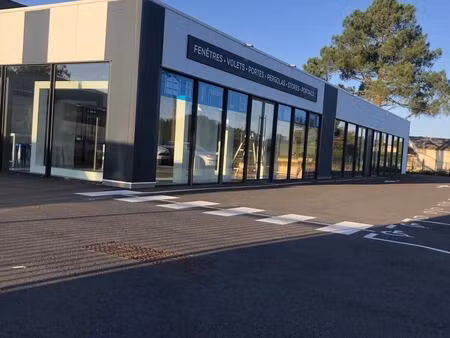 location commerce mimizan 40200 106m²