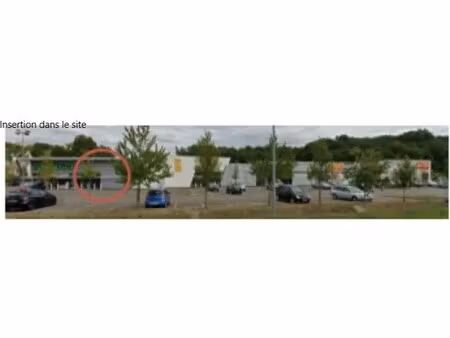 location commerce nemours 77140 50m²