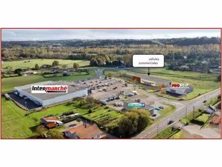 location commerce saint sever 40500 159m²