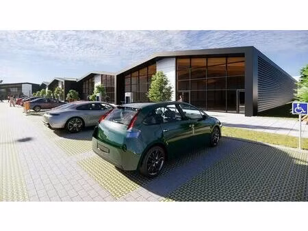 location commerce 422 m² à 849 m²