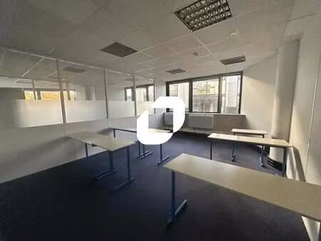 vente bureaux 234 m²