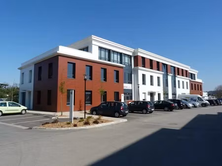 vente bureaux 241 m²