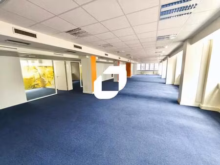 vente bureaux 300 m²