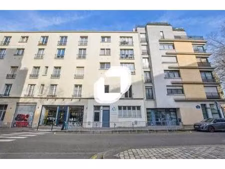vente bureaux 808 m²