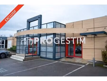 vente bureaux 145 m² à 690 m²