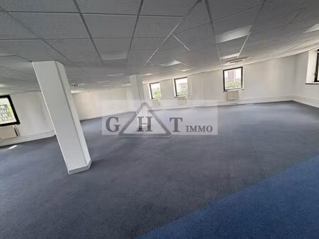 vente bureaux 400 m²