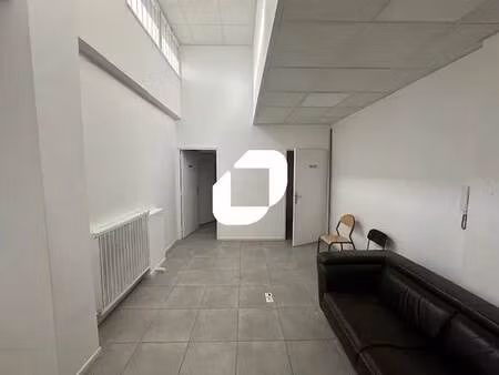 vente bureaux 241 m²