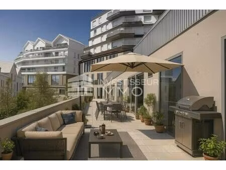 location commerce 240 m² à 1 081 m²