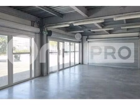 location commerce aytre 17440 99m²