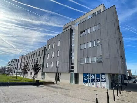 location commerce bezannes 51430 285m²
