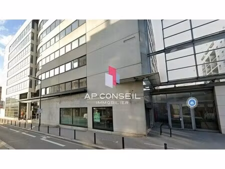 location commerce 471 m²