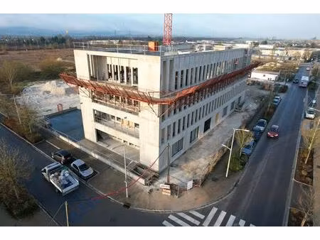 vente bureaux 138 m² à 285 m²