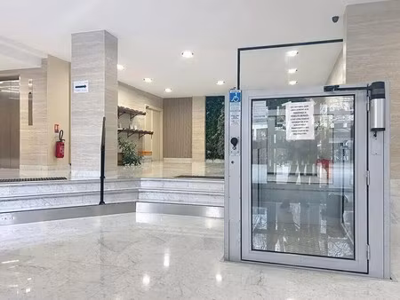 vente bureaux 176 m²