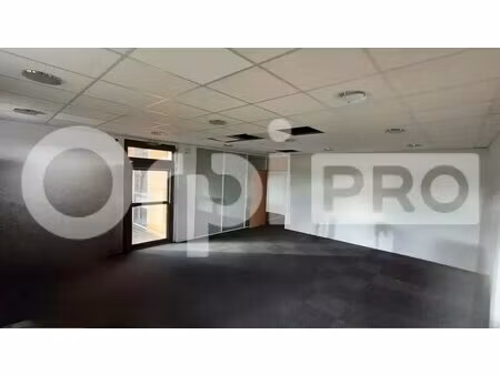 vente bureaux 138 m²
