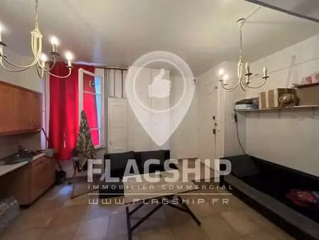 location commerce 135 m²