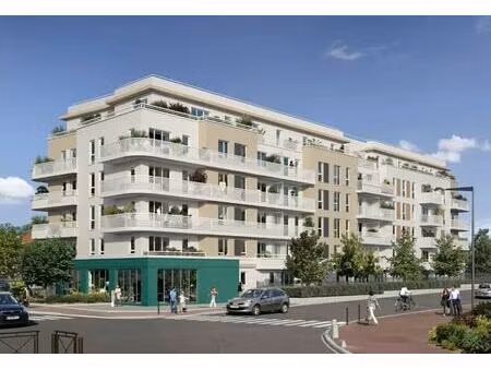 location commerce villiers sur marne 94350 131m²