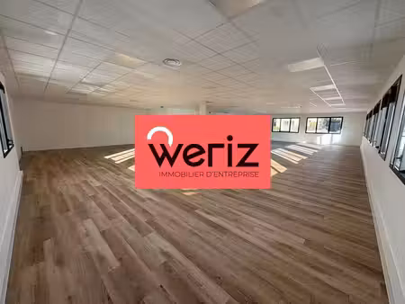 vente bureaux 65m² à 909m²