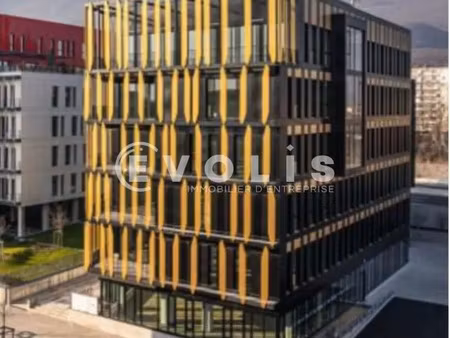 vente bureaux 216 m² à 3 064 m²
