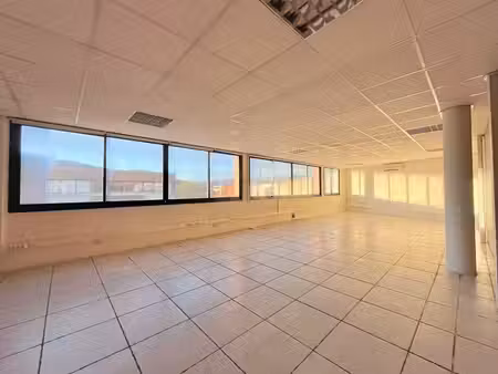vente bureaux cannes-la-bocca 06210 217m²