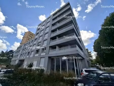 vente bureaux 61 m²