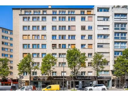 location commerce 543 m²