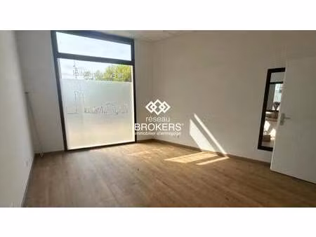 vente bureaux 240 m²