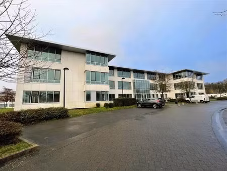 vente bureaux 500 m² à 3 739 m²
