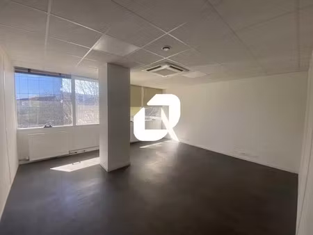 vente bureaux 150 m²