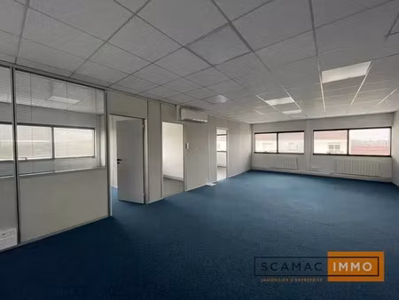 vente bureaux 95 m² à 111 m²